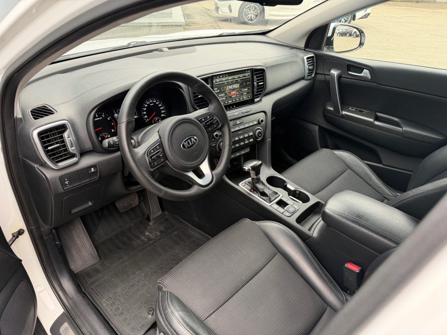 Kia Sportage 2.0 AT