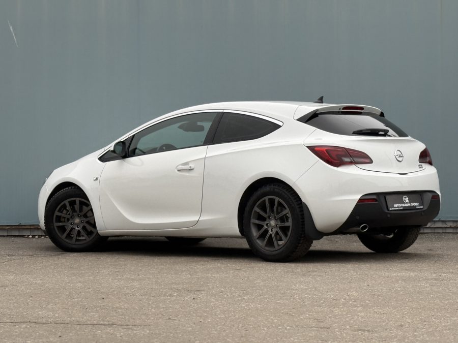 Opel Astra GTC