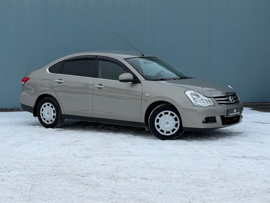 Nissan Almera