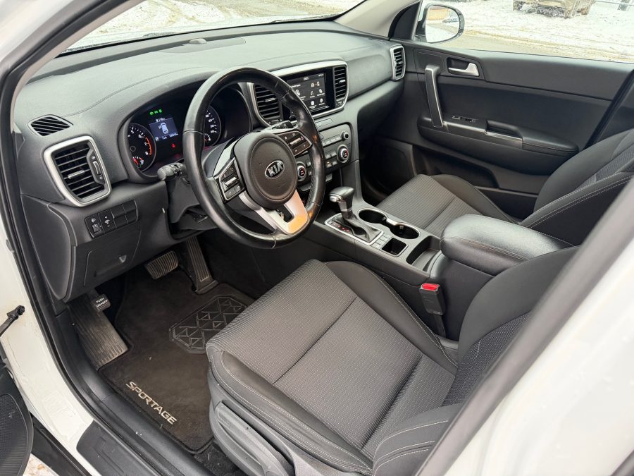 Kia Sportage 2.0 AT