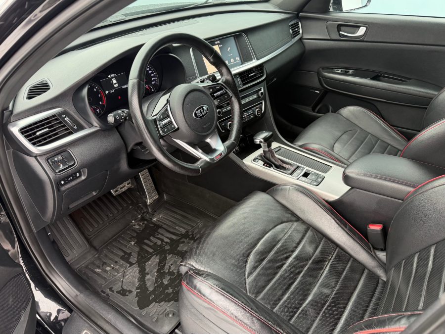 Kia Optima 2.4 AT