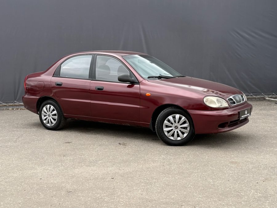 Chevrolet Lanos 1.5 MT