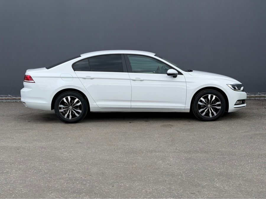 Volkswagen Passat 1.4 AMT