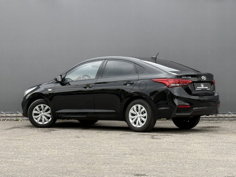 Hyundai Solaris