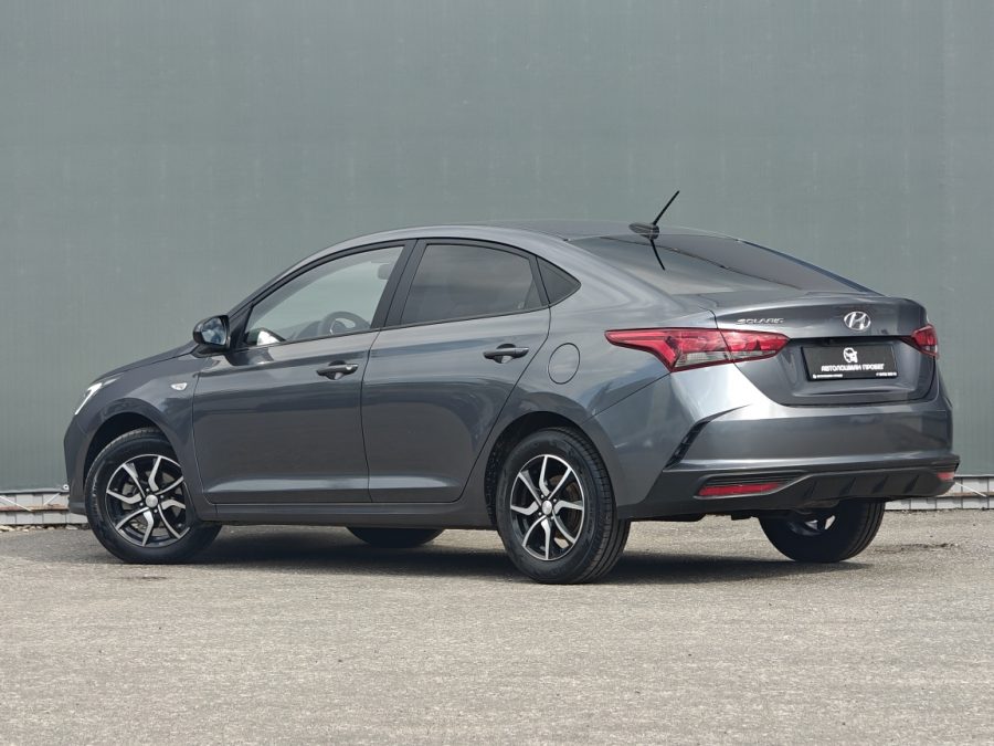 Hyundai Solaris