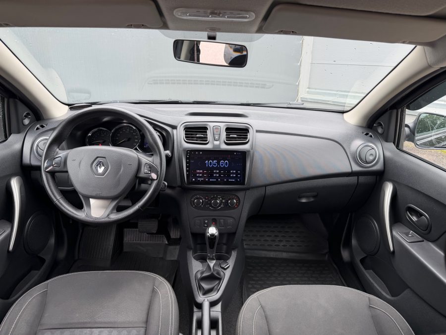Renault Logan 1.6 AT