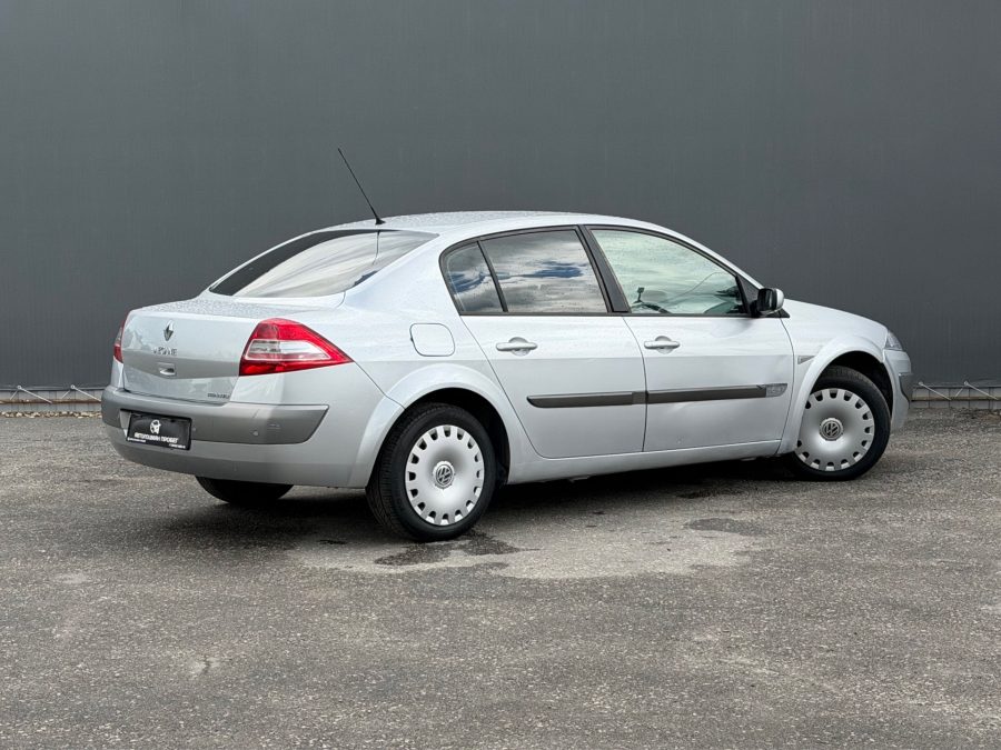Renault Megane 1.6 AT