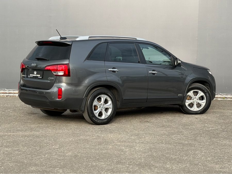 Kia Sorento 2.2 AT