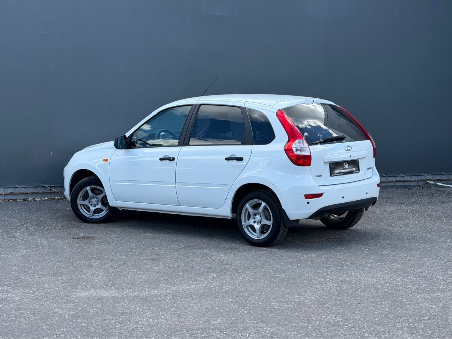 ВАЗ (LADA) Kalina 1.6 MT