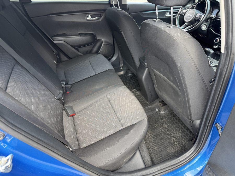 Kia Rio 1.6 AT