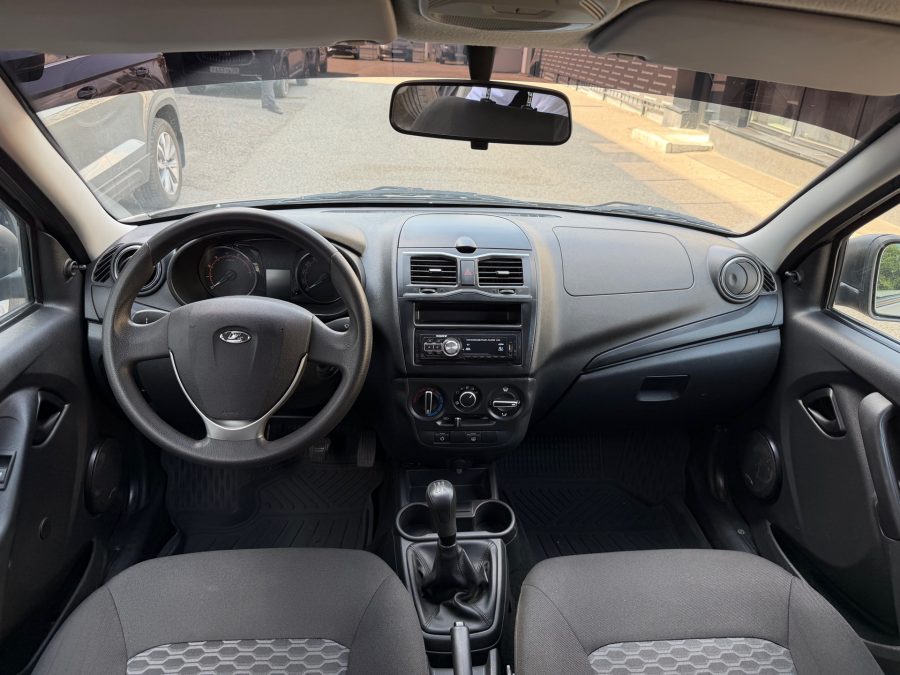 ВАЗ (LADA) Granta 1.6 MT