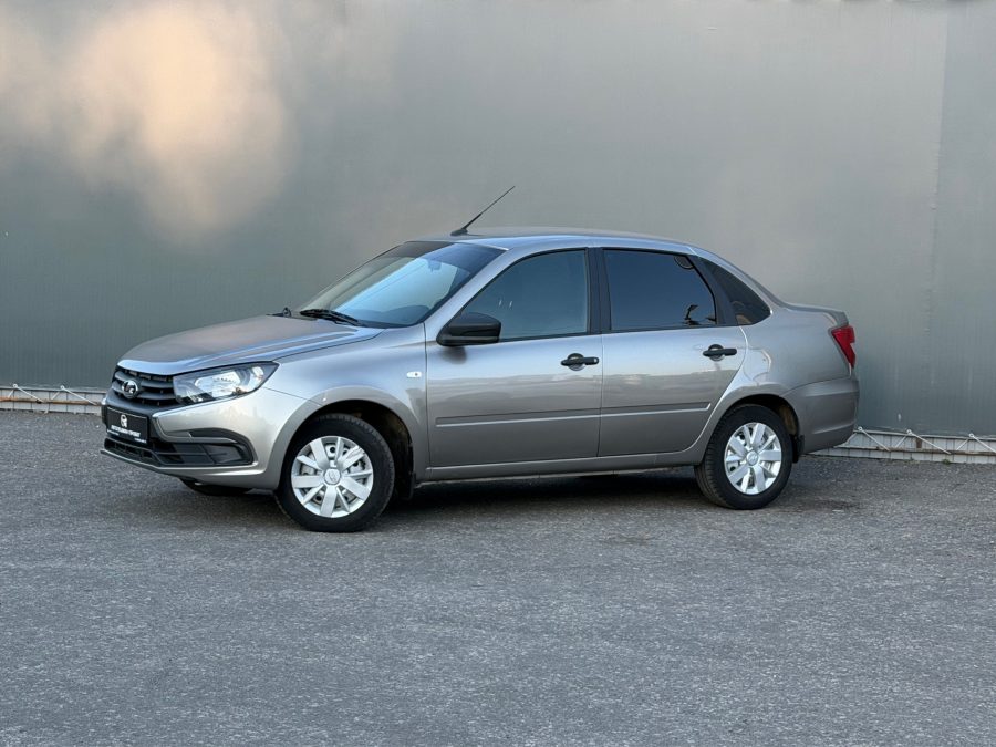 ВАЗ (LADA) Granta 1.6 MT
