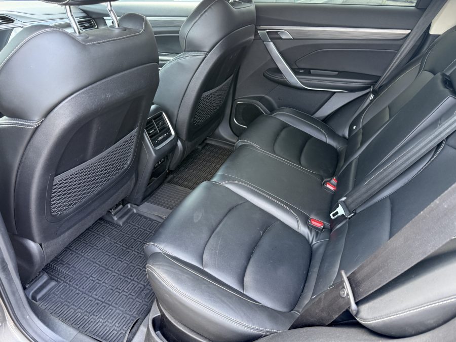 Geely Atlas Pro