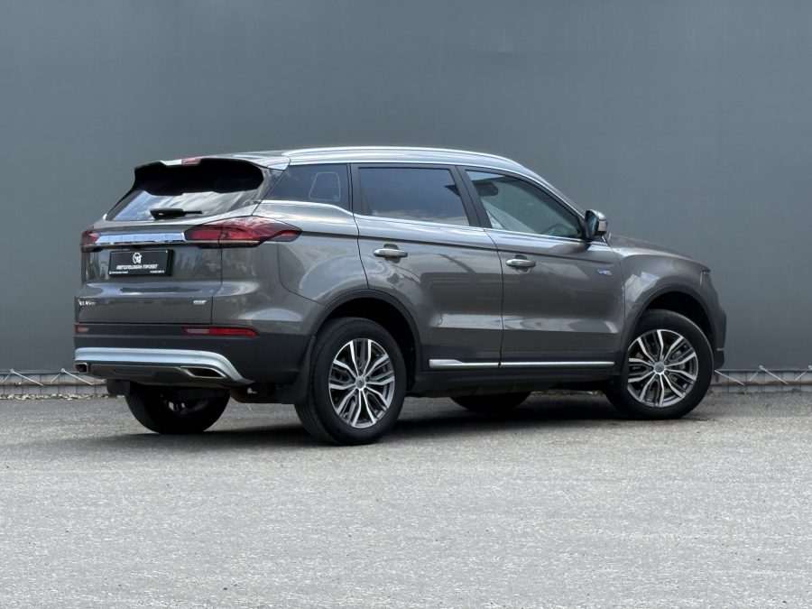 Geely Atlas Pro