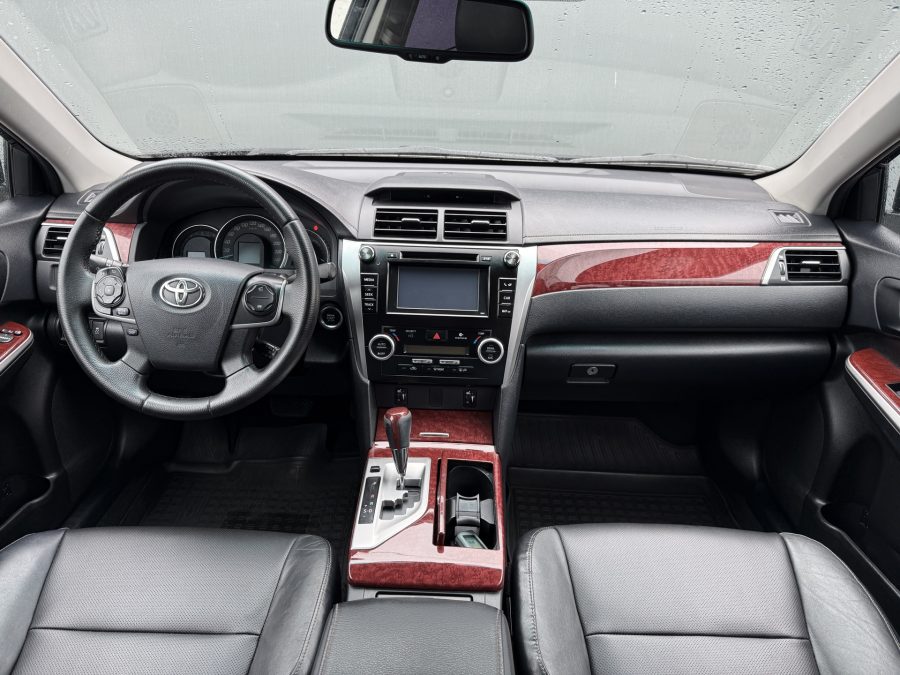 Toyota Camry 2.5