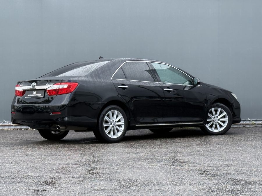 Toyota Camry 2.5