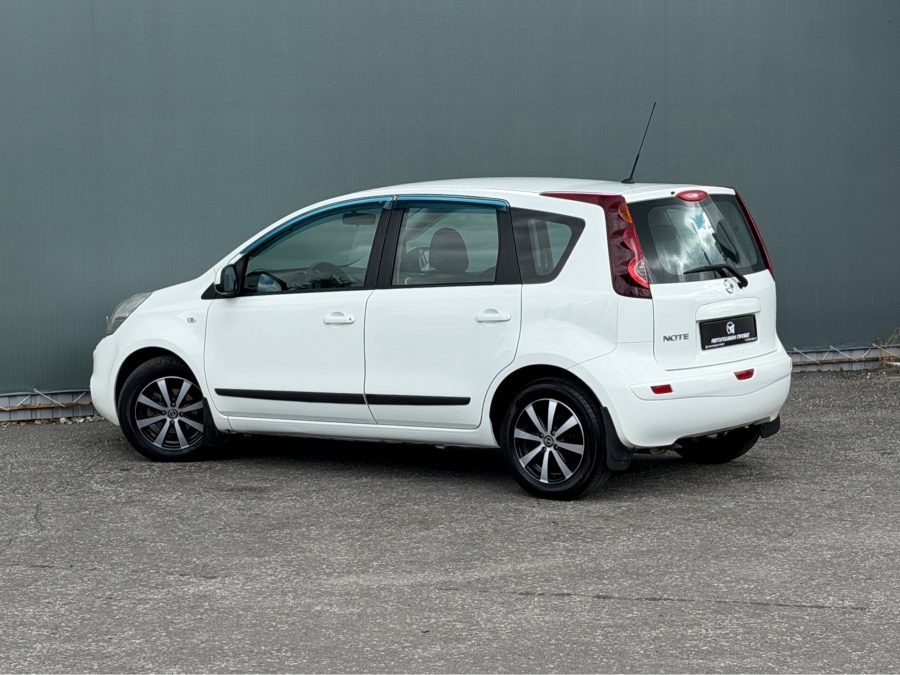 Nissan Note 1.6 AT