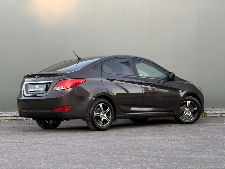 Hyundai Solaris