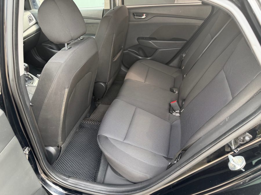 Hyundai Solaris 1.6 MT
