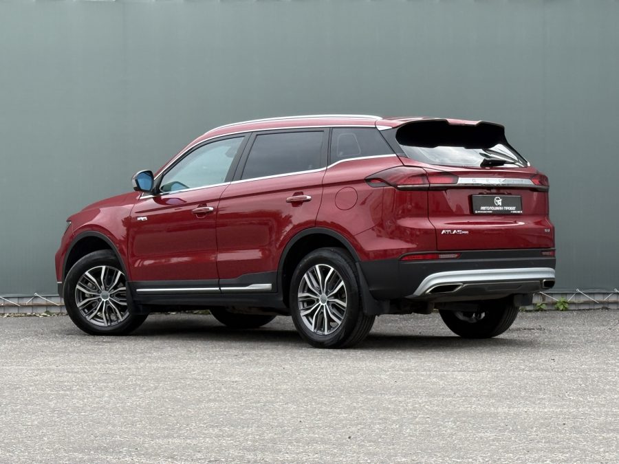 Geely Atlas Pro