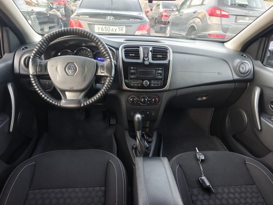 Renault Logan