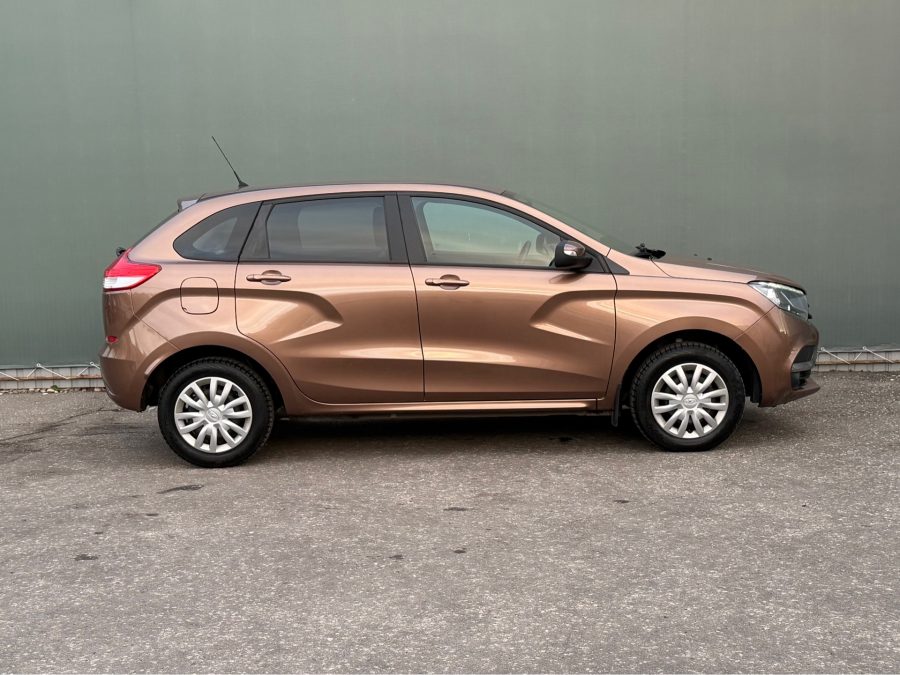 ВАЗ (LADA) XRAY 1.6 MT
