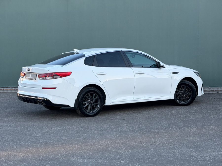 Kia Optima 2.0 AT