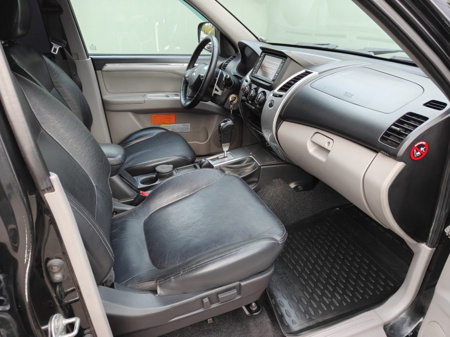 Mitsubishi Pajero Sport